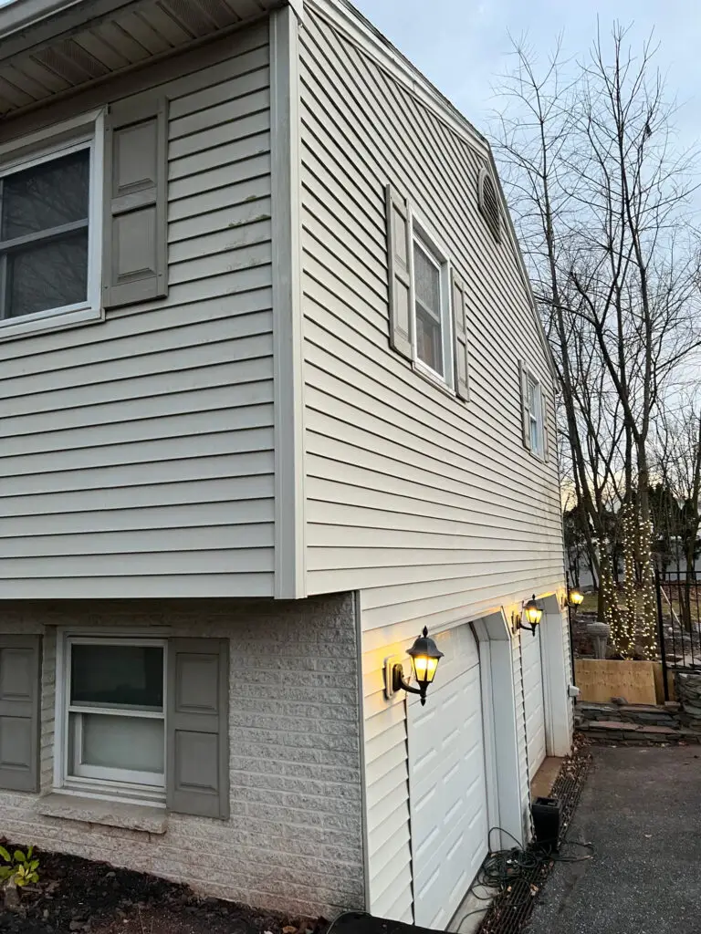 New siding - My Topp Home