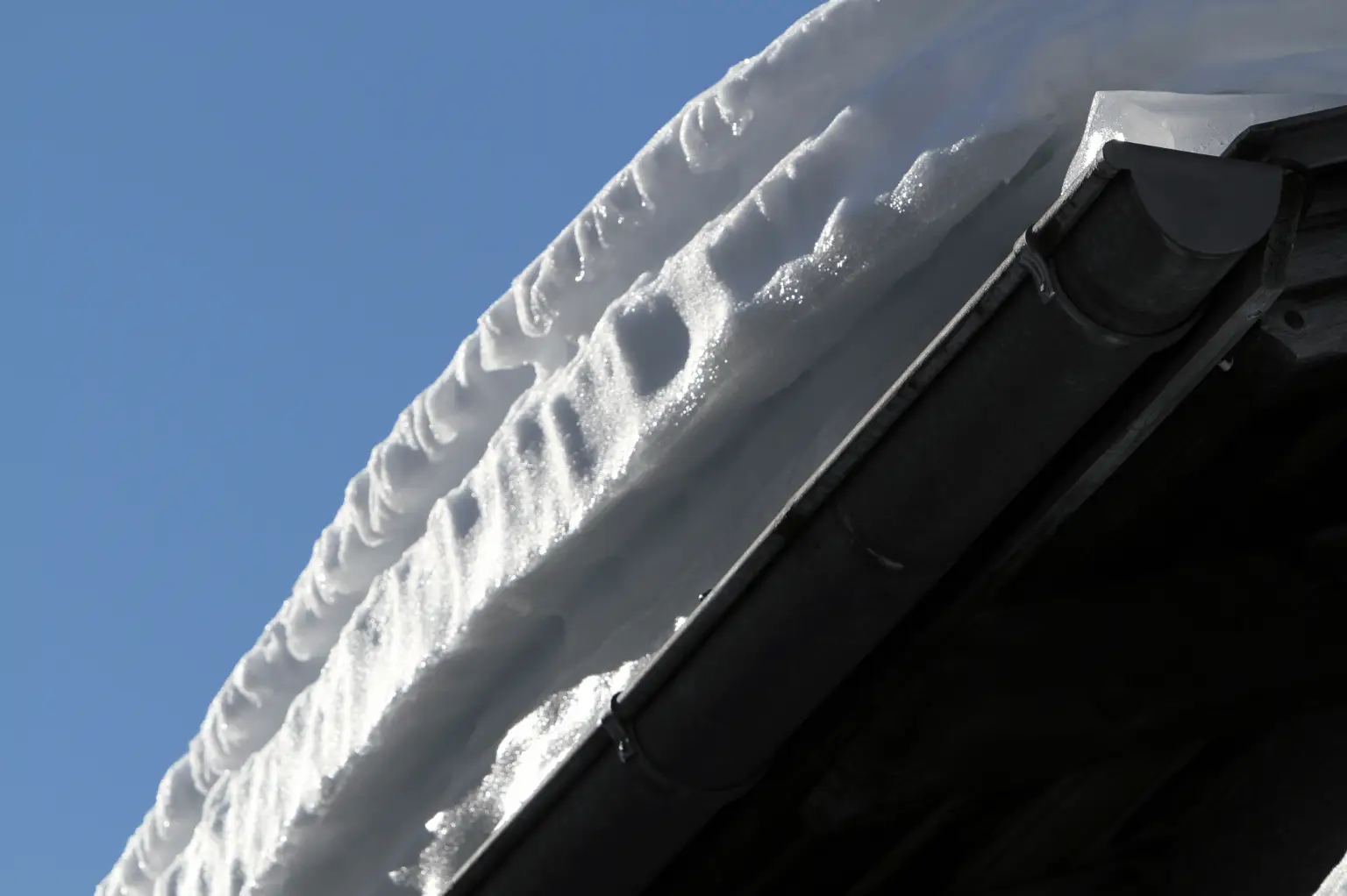 harrisburg roof under the strain of a snow storm - My Topp Home